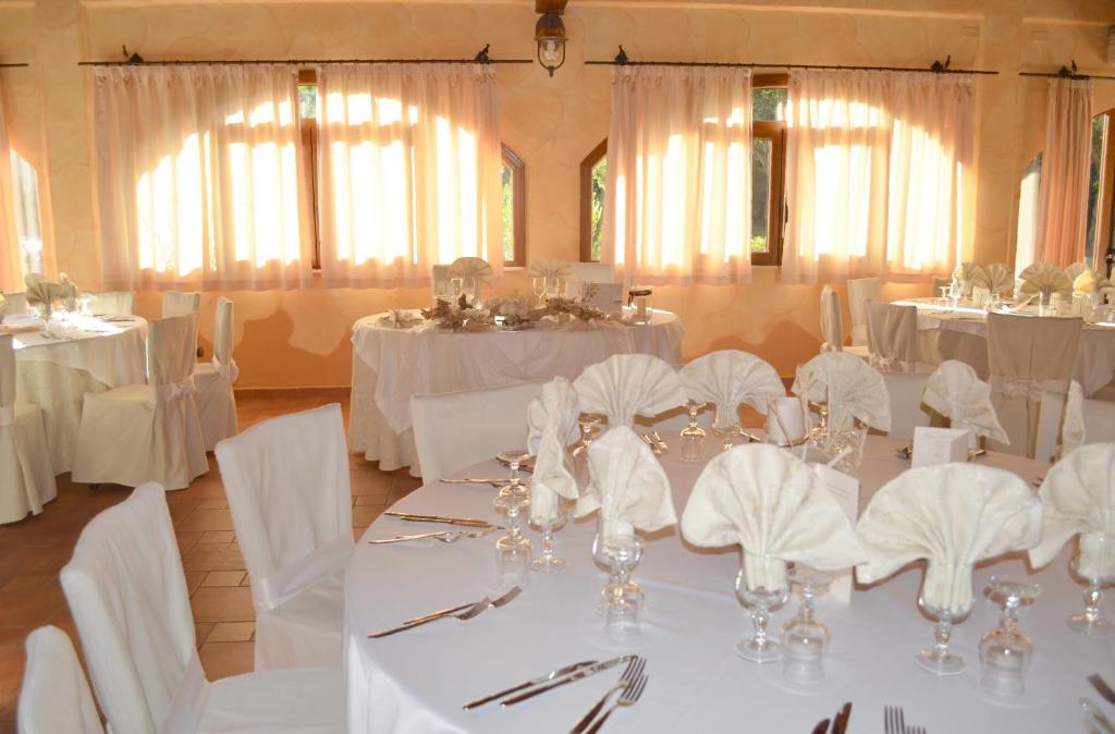 Hotel Giardino Corte Rubja Iglesias Dış mekan fotoğraf
