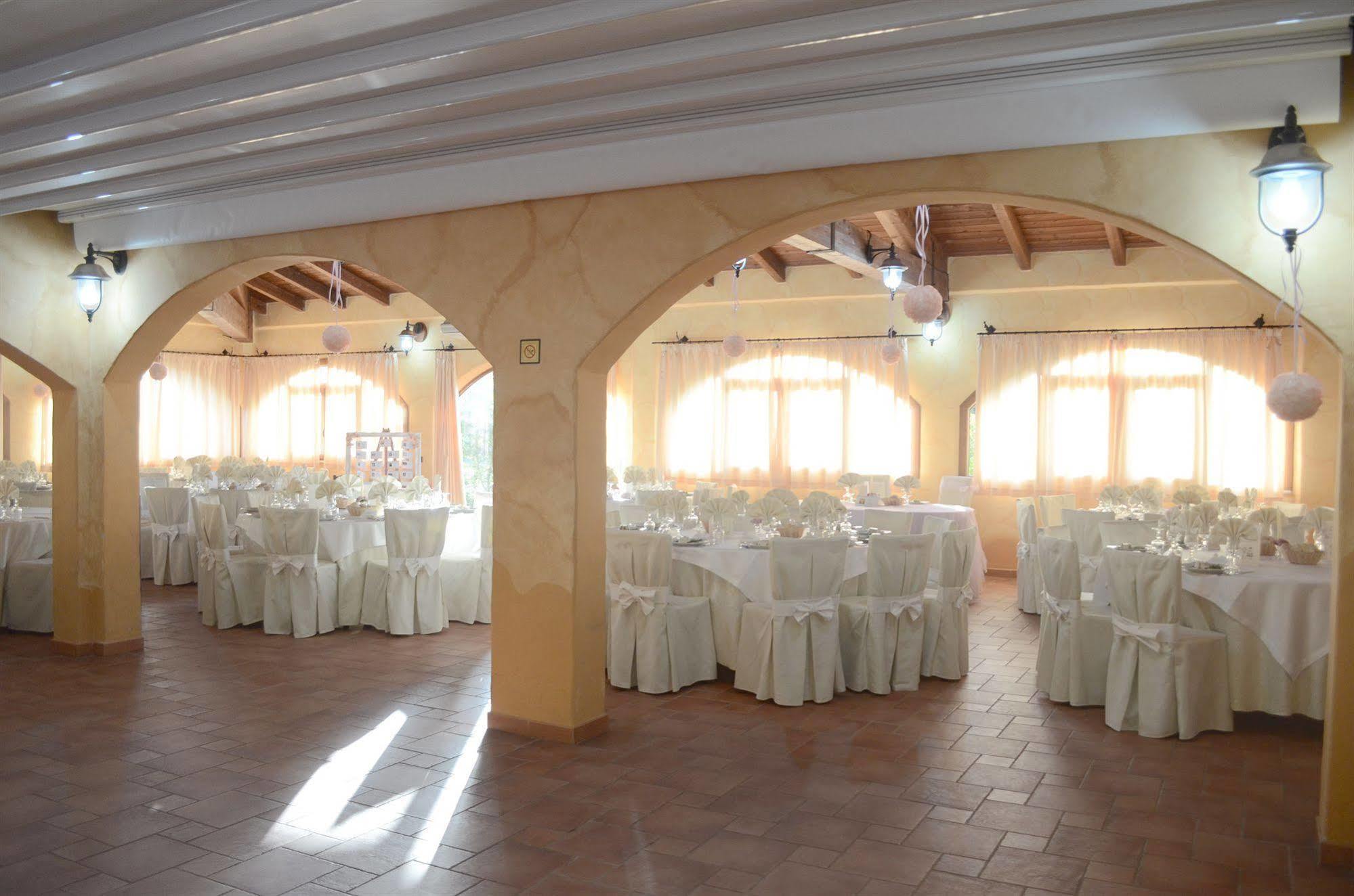 Hotel Giardino Corte Rubja Iglesias Dış mekan fotoğraf
