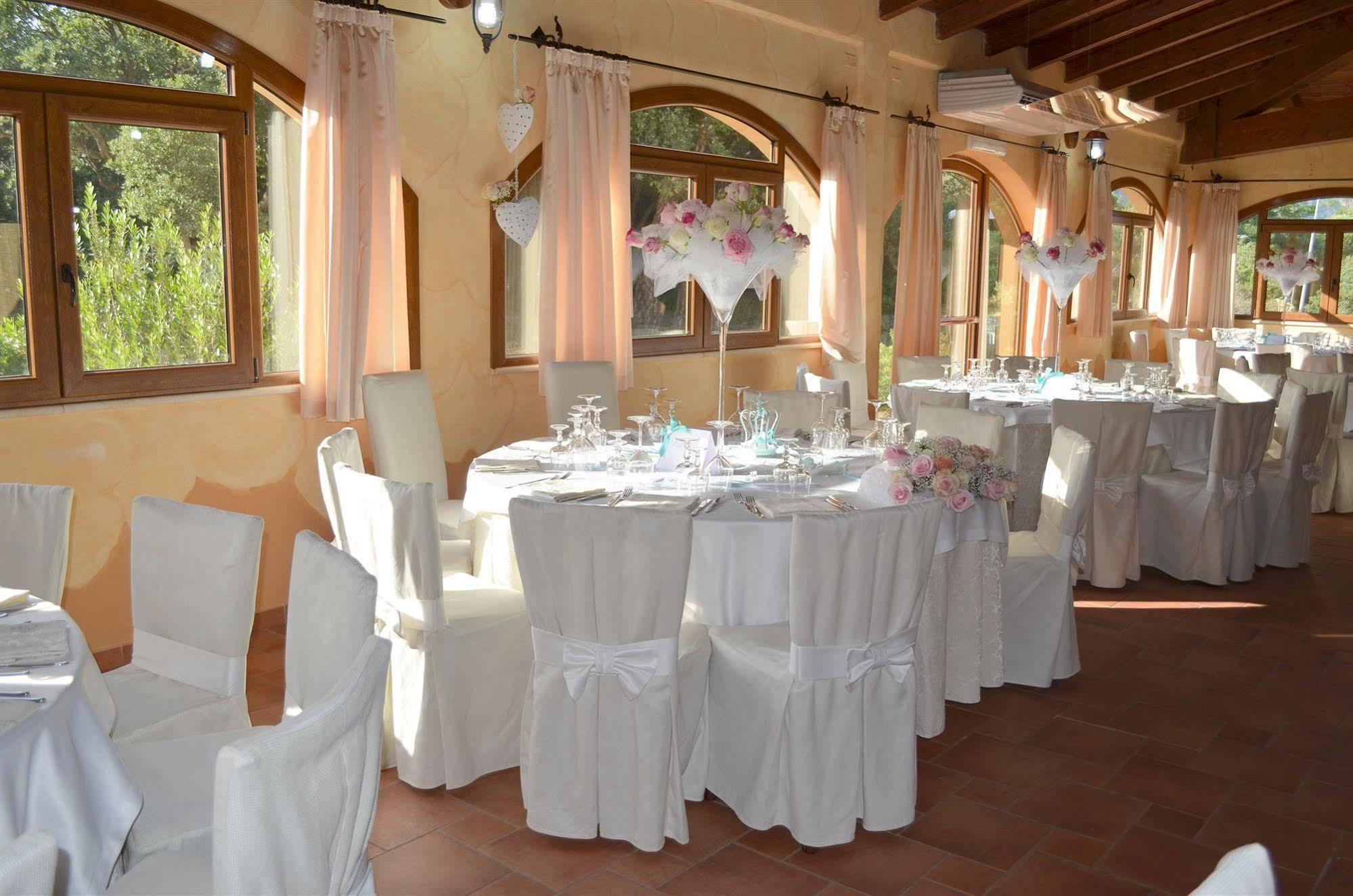 Hotel Giardino Corte Rubja Iglesias Dış mekan fotoğraf