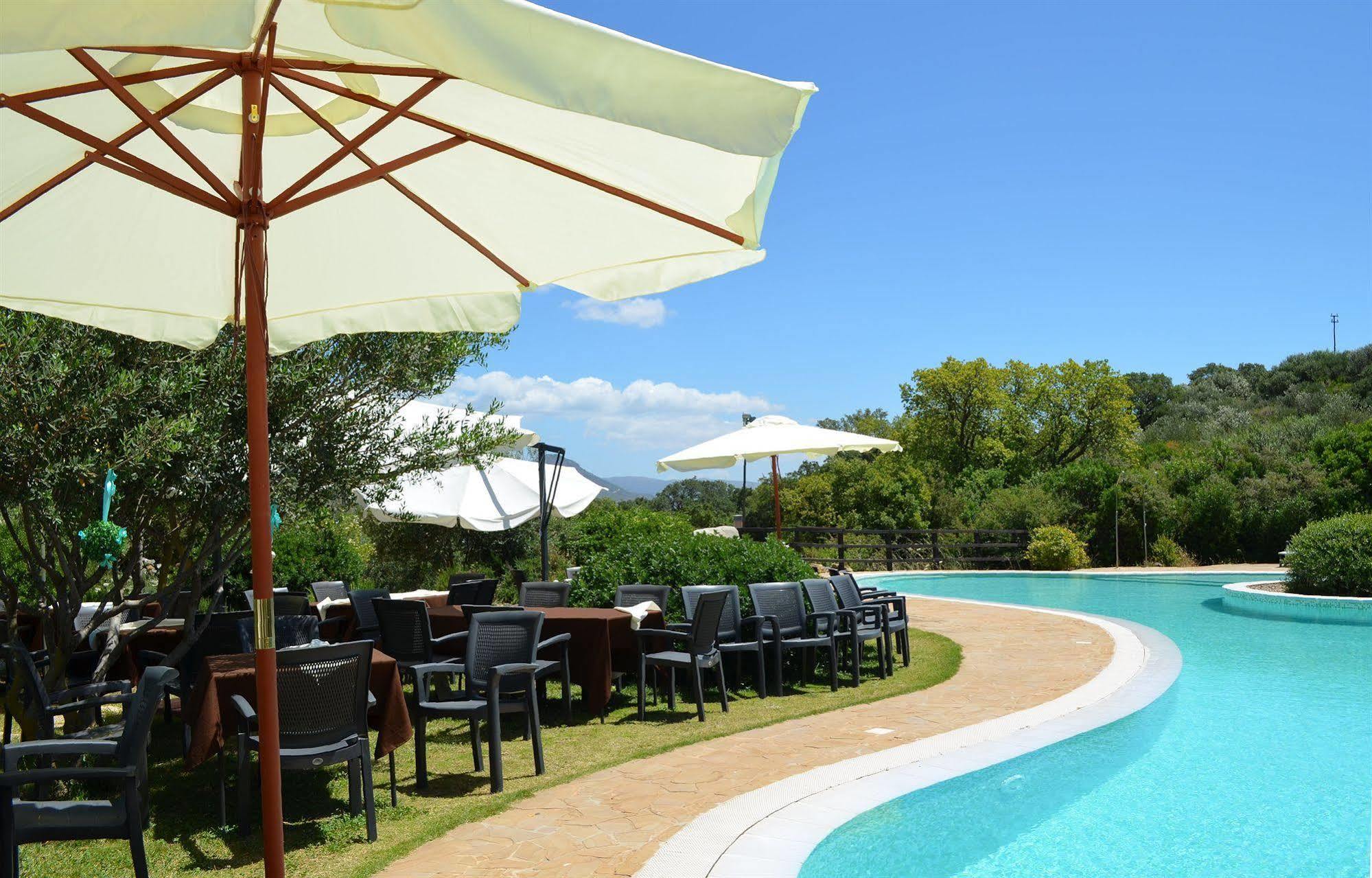 Hotel Giardino Corte Rubja Iglesias Dış mekan fotoğraf